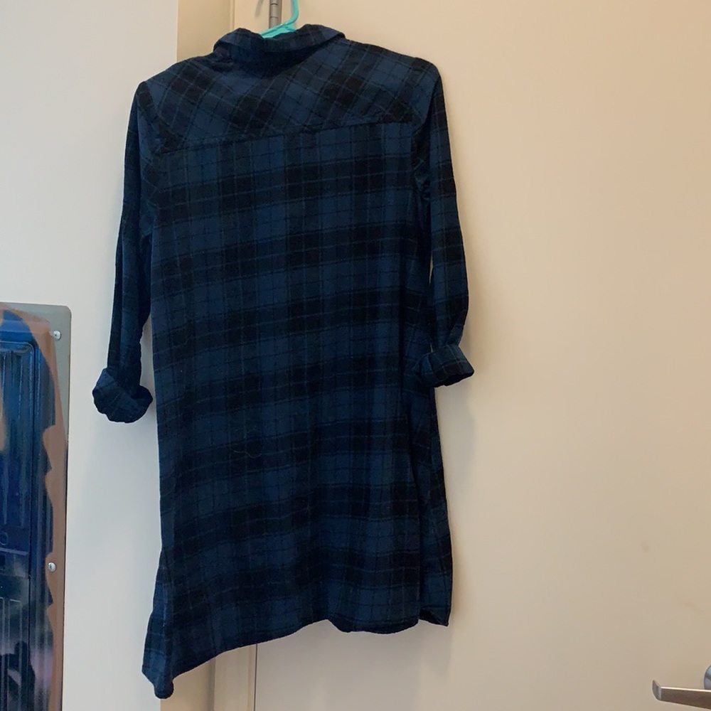 Cozy winter ❄️ blue plaid shirt dress - pair with leggings and boots! 🥾 - Picture 2 of 2